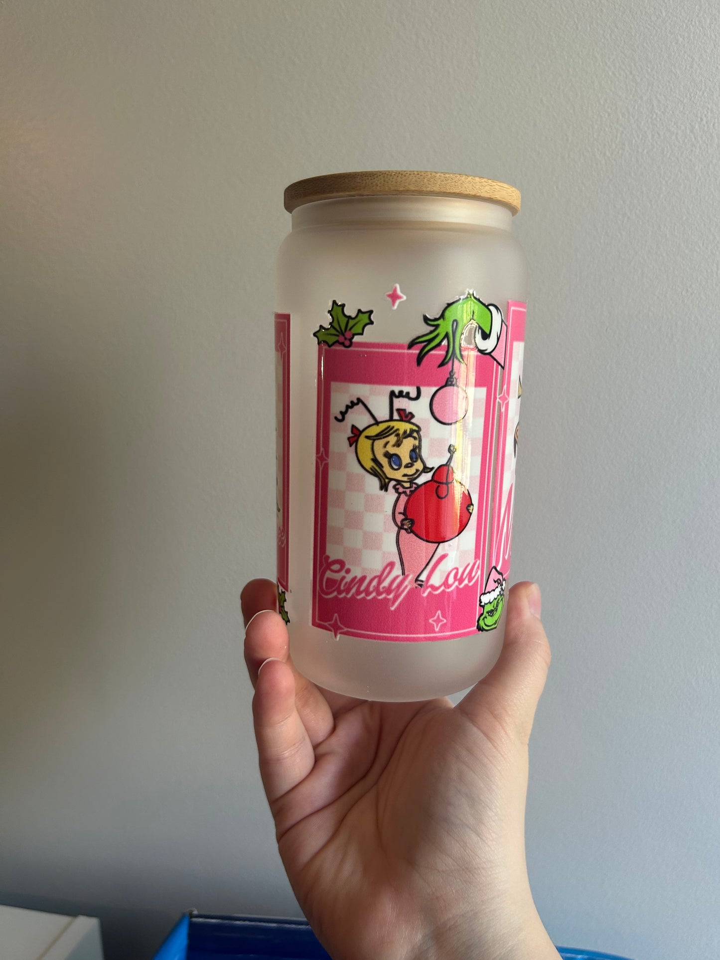 Pink Green Guy Christmas Glass Can