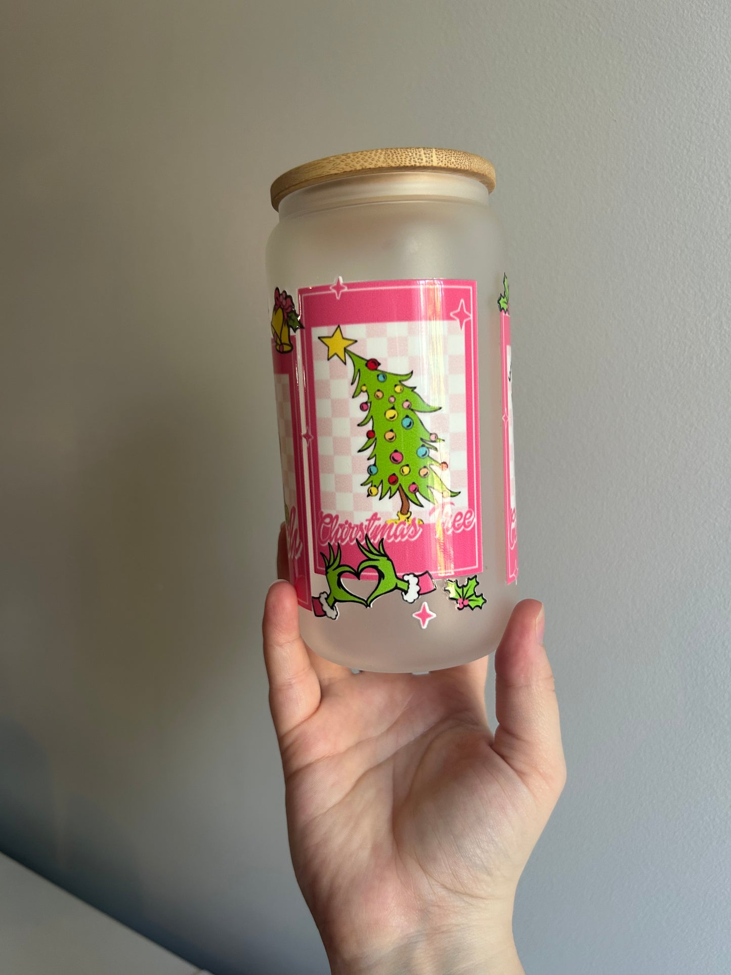 Pink Green Guy Christmas Glass Can