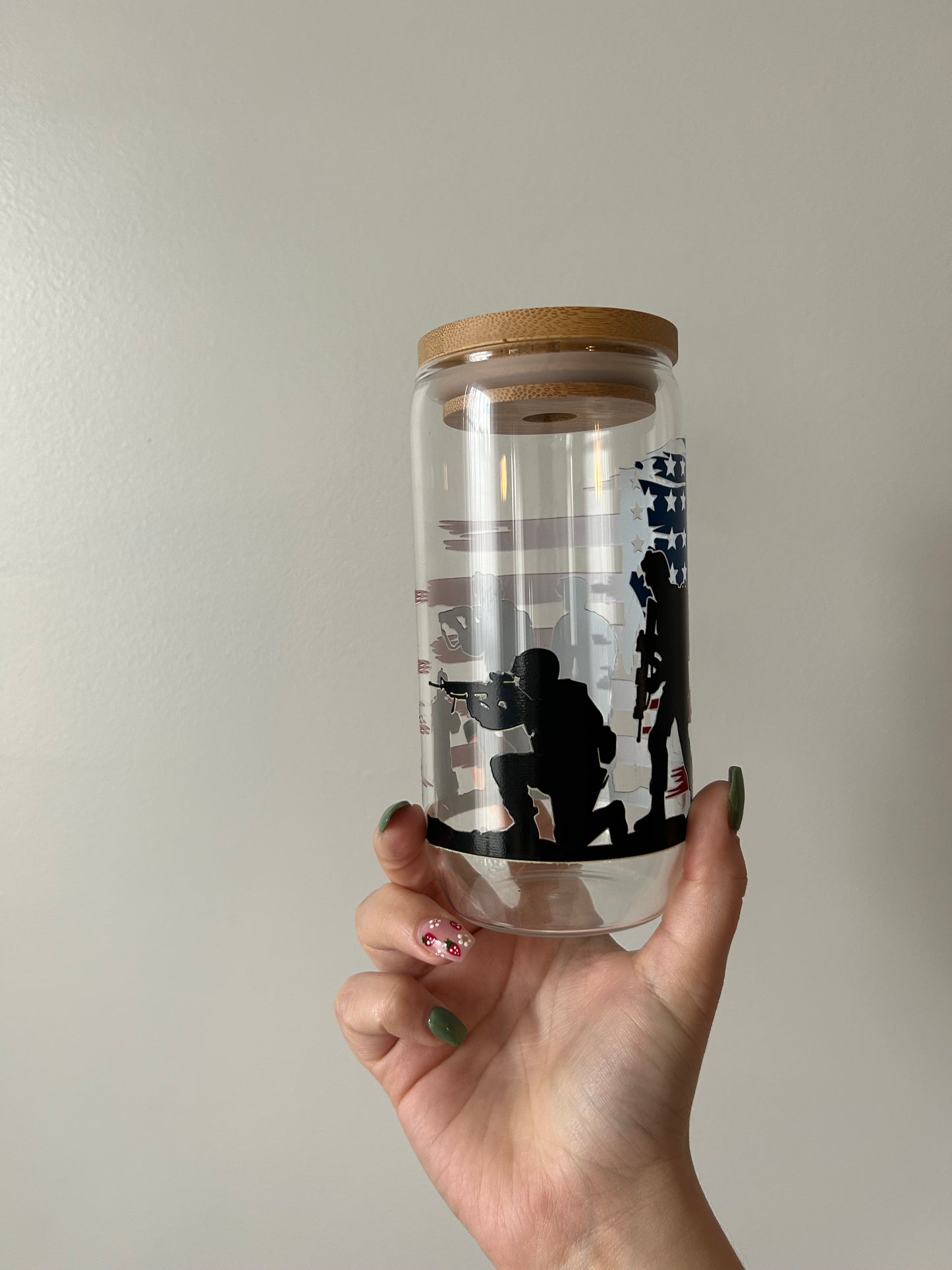American Soldier Glass Can